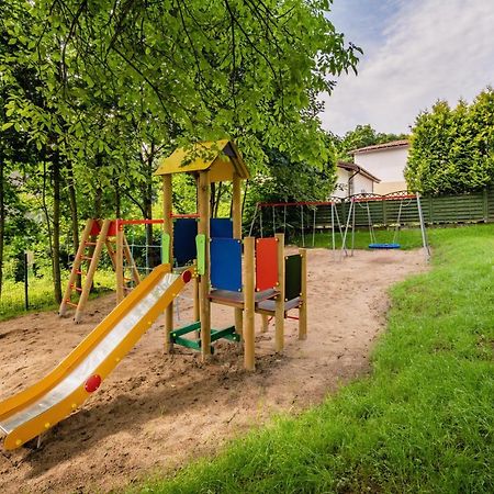 Turmalin Apartamenty Świeradów-Zdrój エクステリア 写真